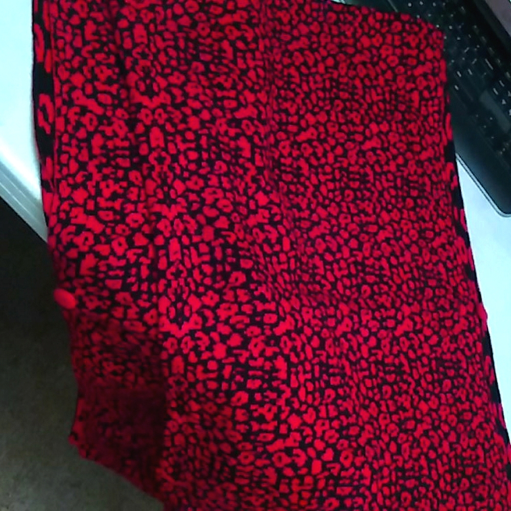 CHICHO'S Animal Jacquard Ruana - Picture 8 of 8